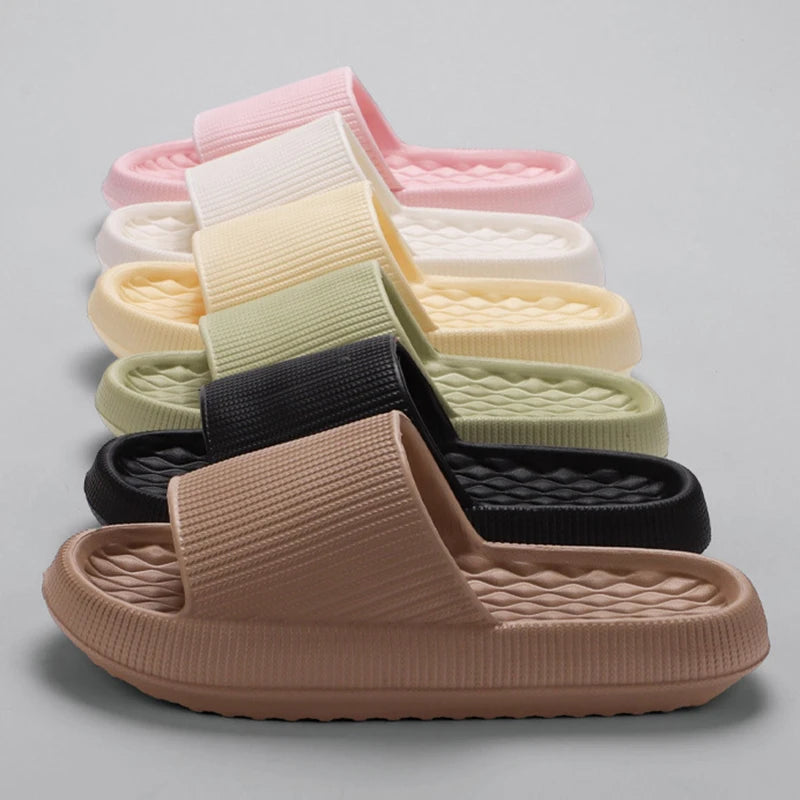 Thick Bottom Cloud Slippers Women Soft Sole Eva Indoor Slides Couple Bathroom Shoes Summer Non-Slip Platform Sandals Flip Flops